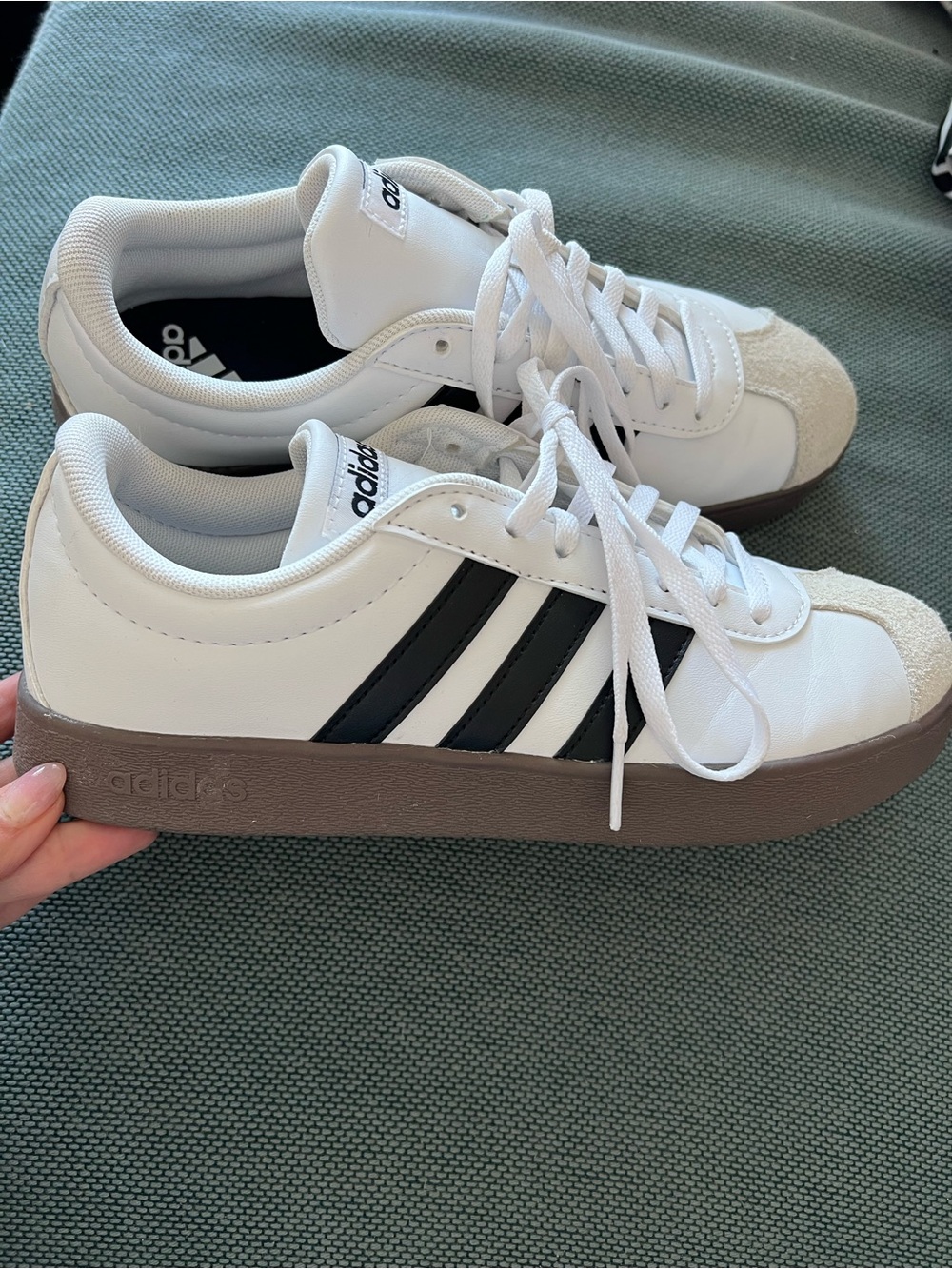 adidas White Sneakers with Black Three-Stripes and Brown Sole